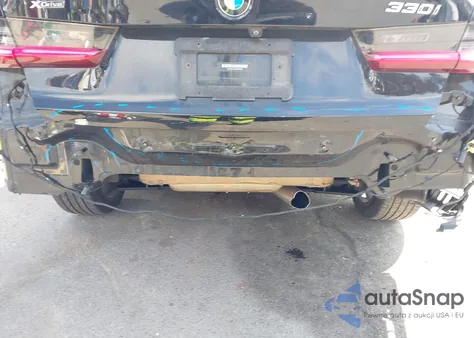 2021 BMW 330I xDrive z USA, uszkodzony, nr VIN 3MW5R7J03M8C05842